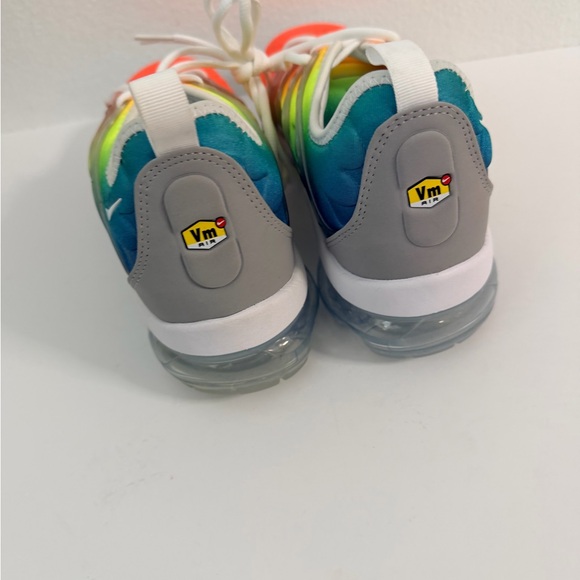 Nike Air Vapormax Plus White/Neptune Green 924453 103 Mens Size 10 - Picture 5 of 9